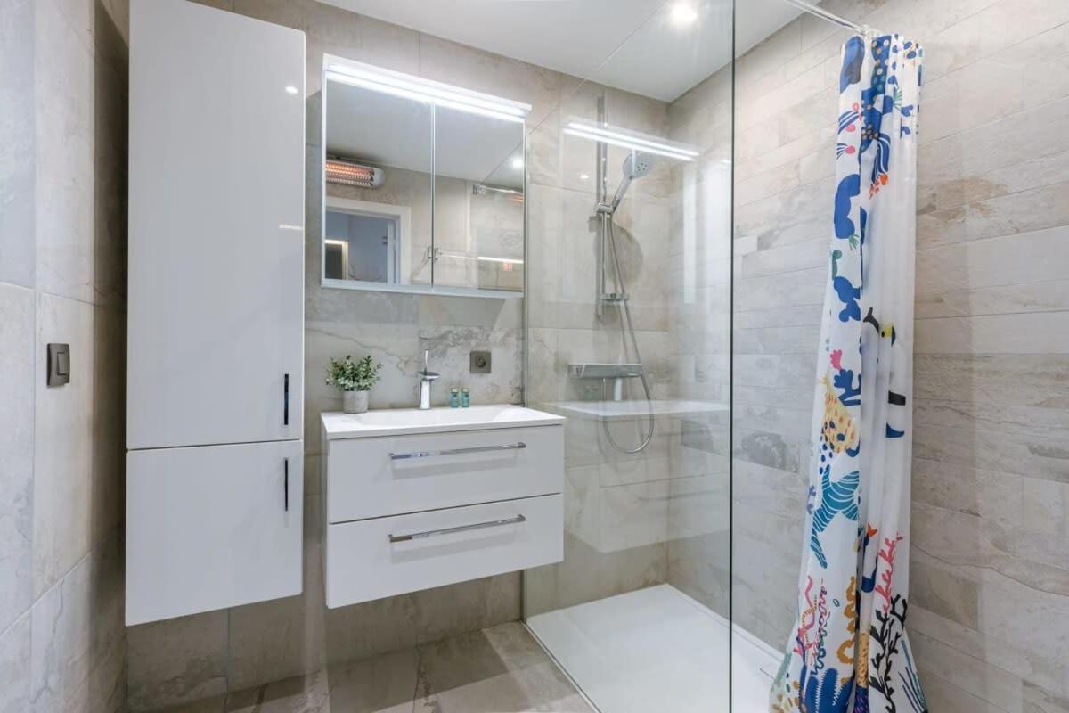 Huswell - Apartment With Stunning Sea View In ミデルケルケ エクステリア 写真